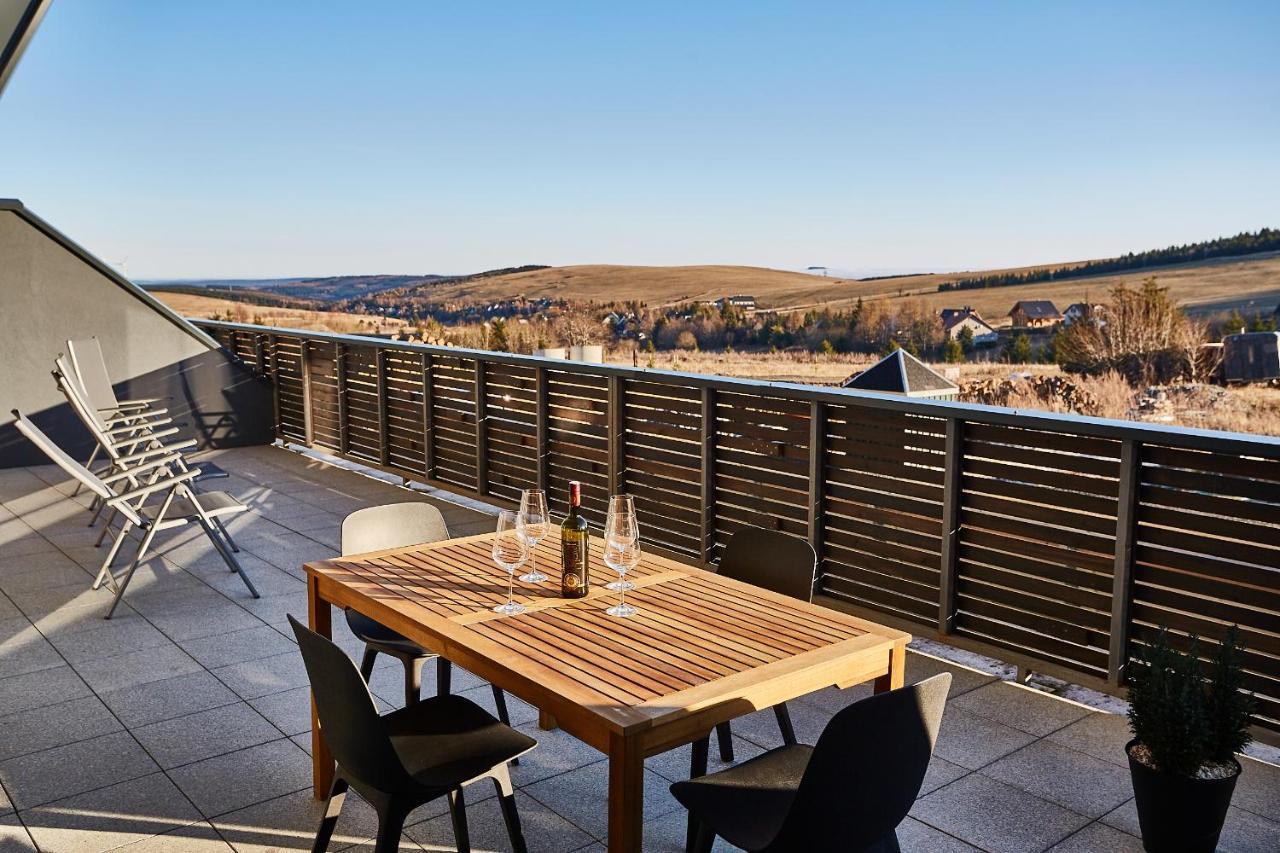 Mountain Apartments Klinovec Hexagon Loučná pod Klínovcem Eksteriør billede